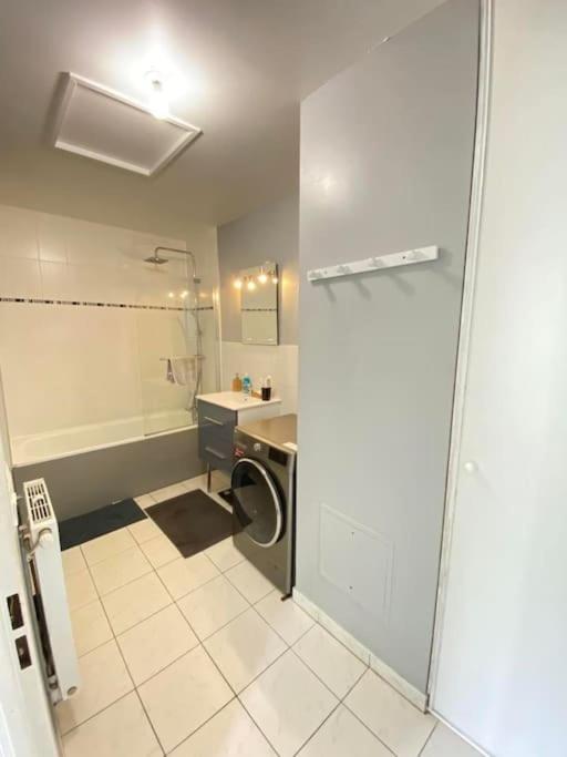Duplex Lumineux Tout Equipe/Rer D/Balcon/Parking Корбей-Есон Екстериор снимка